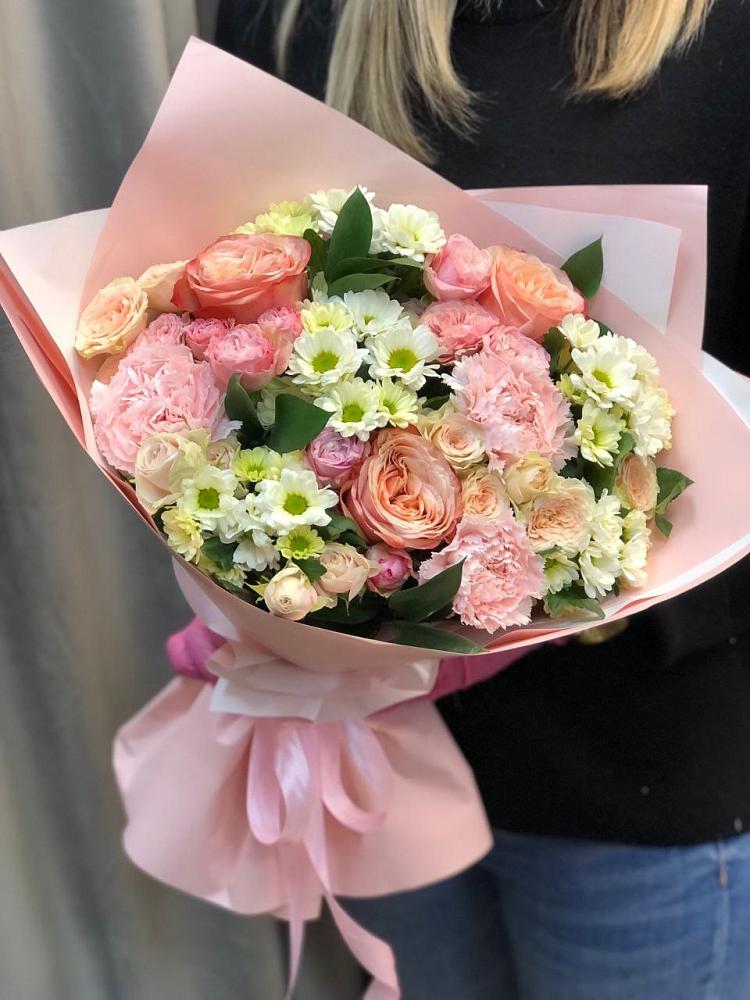 Букет цветов из: Гвоздики, Розы и Хризантемы в Бугры Ленинградская область