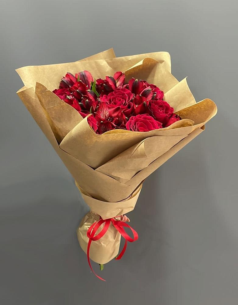 Букет цветов из: Альстромерии и Розы в Бугры Ленинградская область