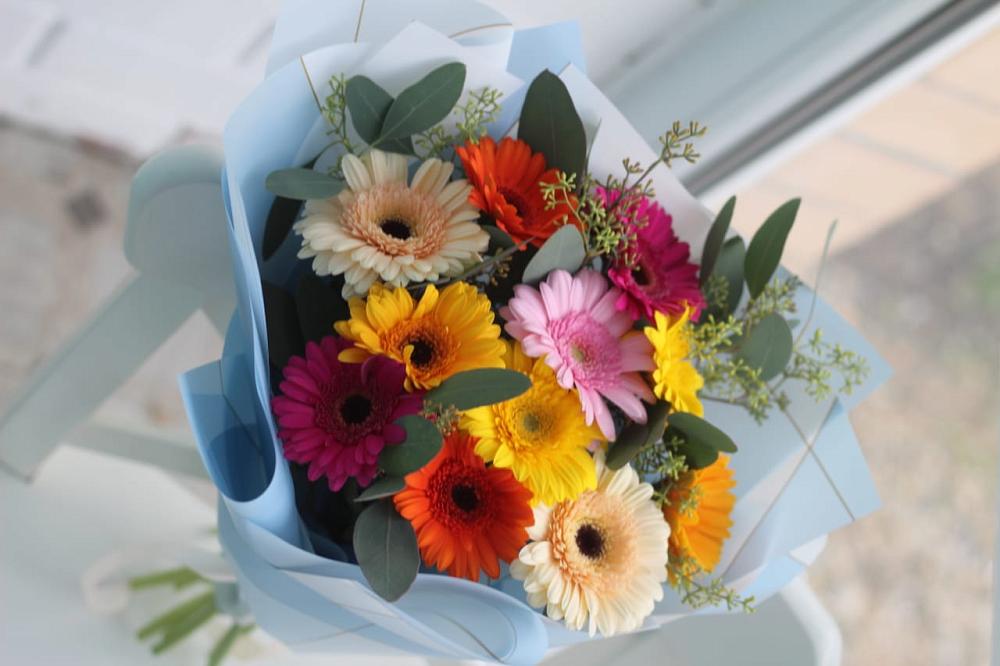 Букет цветов из: Герберы в Бугры Ленинградская область