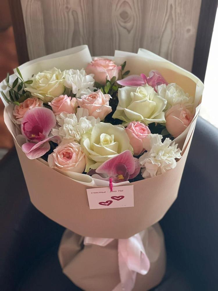 Букет цветов из: Орхидеи, Розы и Гвоздики в Бугры Ленинградская область