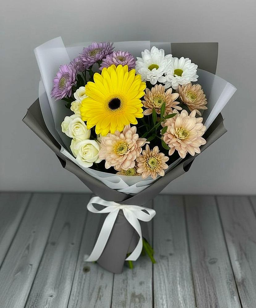Букет цветов из: Розы, Герберы и Хризантемы в Бугры Ленинградская область