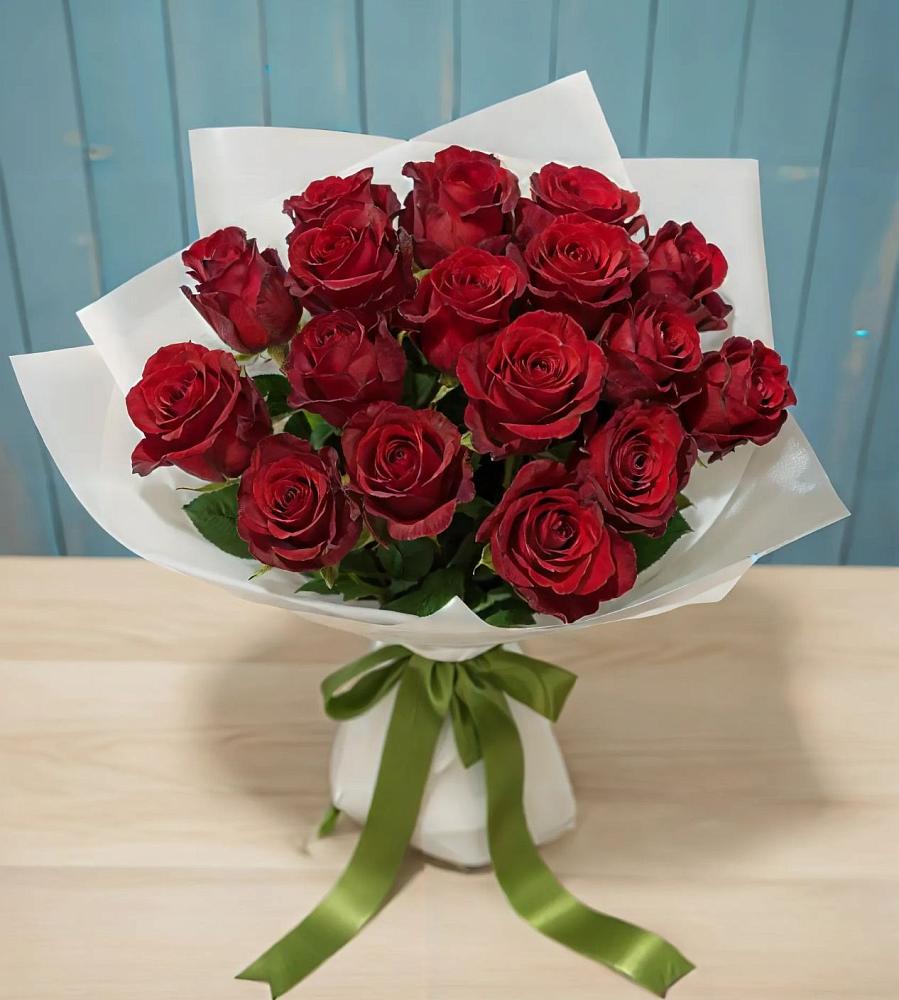 Букет Красные розы в Бугры Ленинградская область