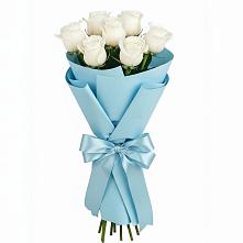 Букет 7 белых роз Проуд в Бугры Ленинградская область