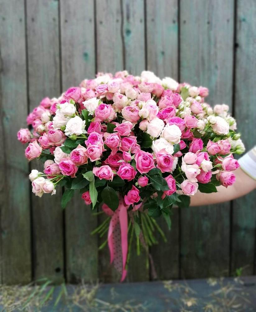 Букет Розовые кустовые розы Натали и Лав Лидия в Бугры Ленинградская область