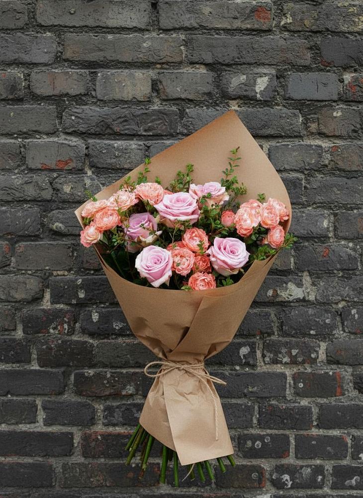 Букет цветов из: Розы в Бугры Ленинградская область