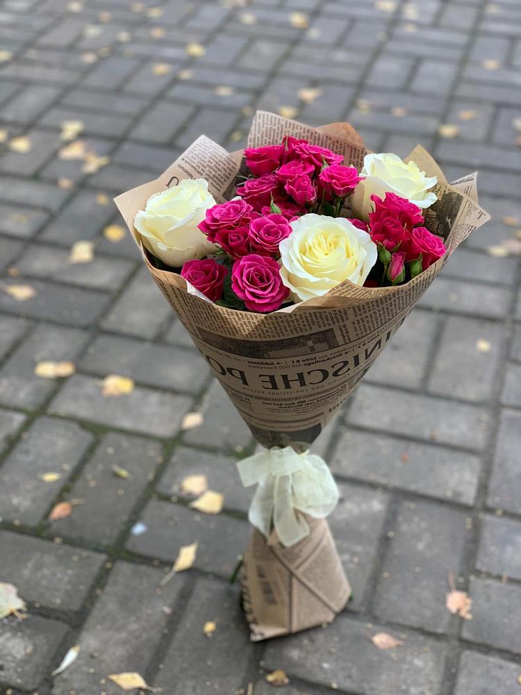 Букет цветов из: Розы в Бугры Ленинградская область