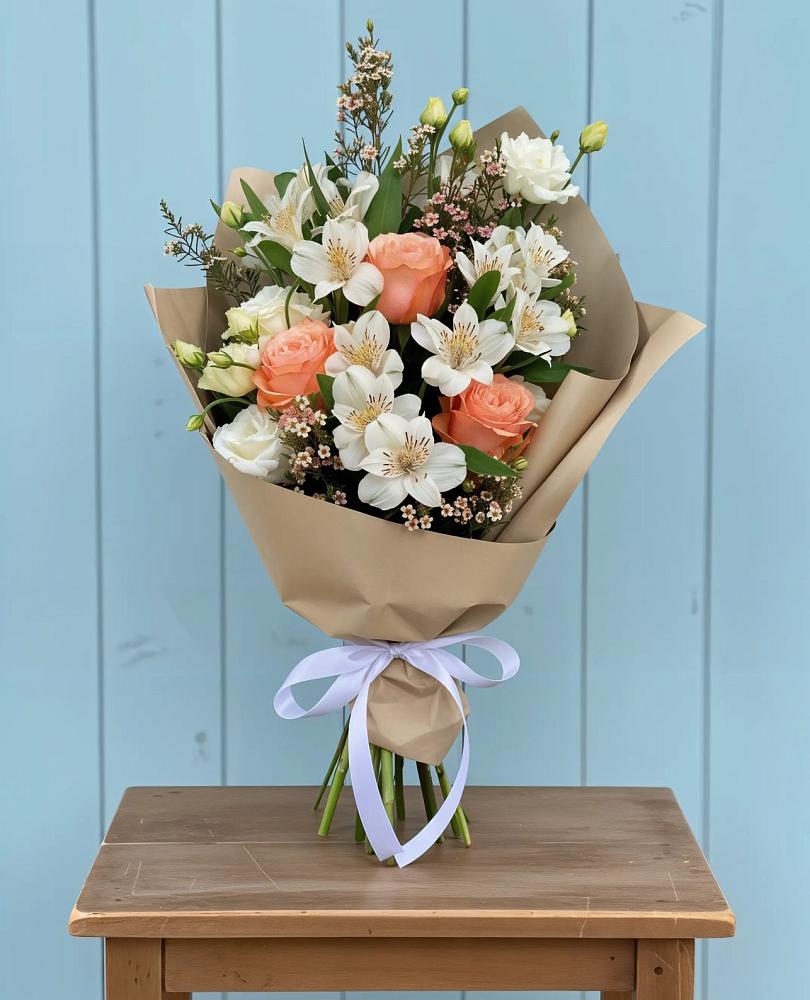 Букет цветов из: Альстромерии, Лизиантусы, Розы и Хризантемы в Бугры Ленинградская область