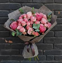 Букет цветов из:  Розы в Бугры Ленинградская область